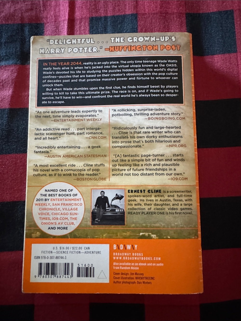 Ready Player One - Paperback - Picture 2 of 6